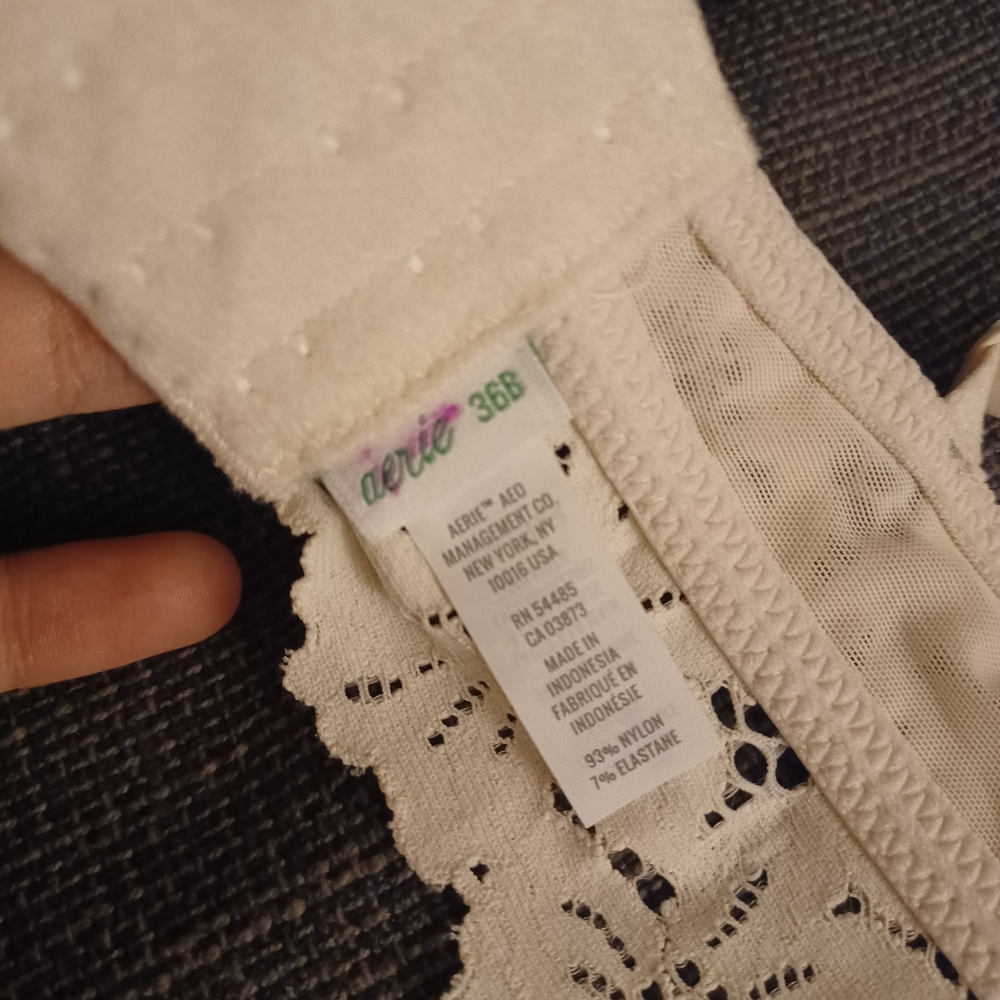 Sold; 🆕️ NWT Aerie Real Happy Wireless Lace Lightly Lined Bra - 36B - Picture 5 of 7